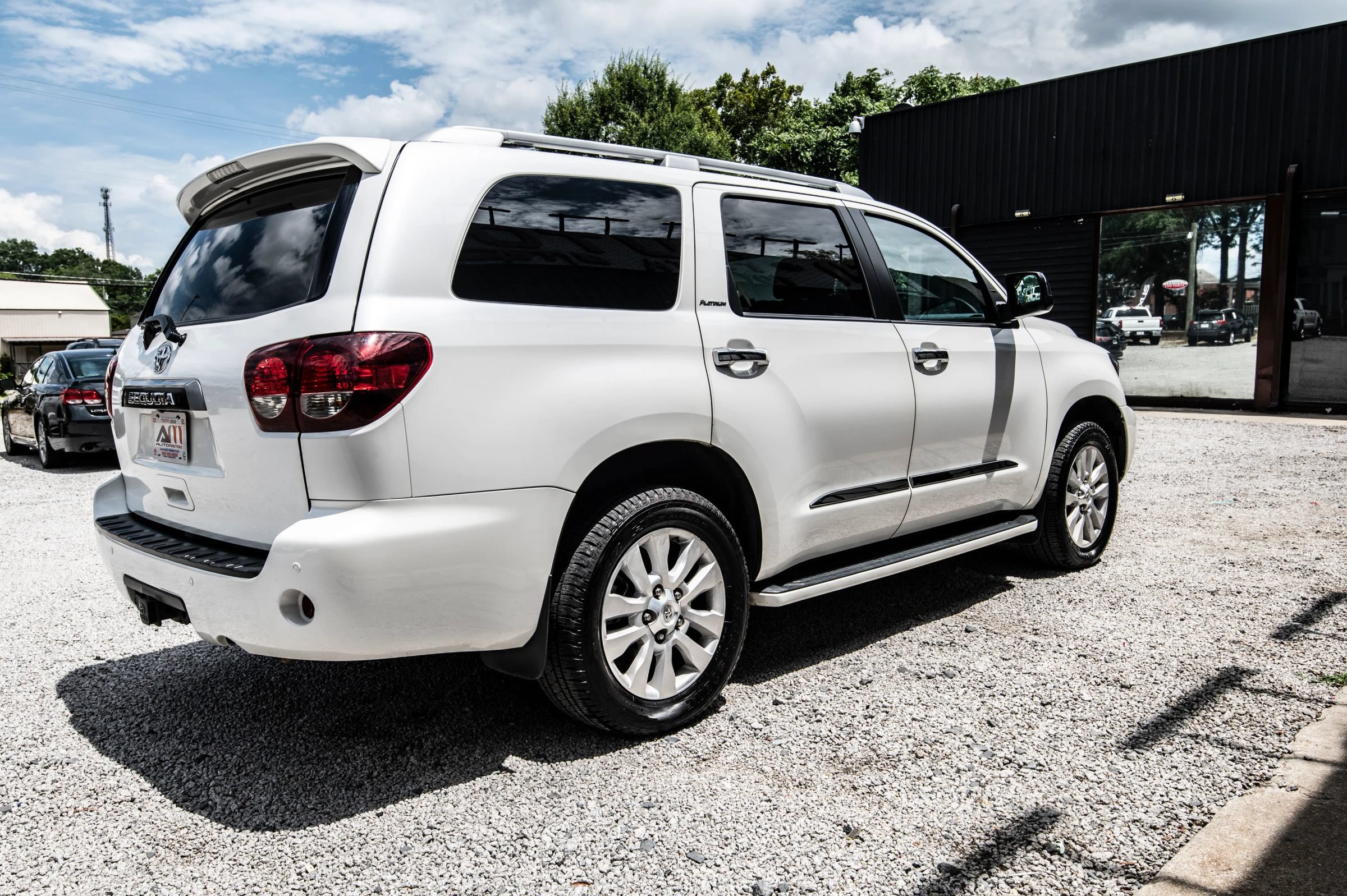 Used 2020 Toyota Sequoia Platinum RWD image 12