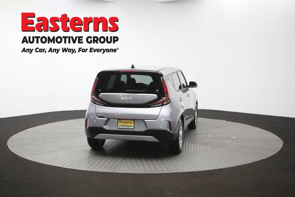 Used 2025 Kia Soul LX w/ LX Technology Package FWD image 37
