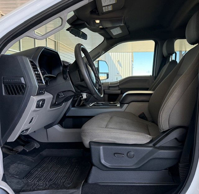 Used 2020 Ford F250 XLT w/ XLT Premium Package AWD/4WD image 7