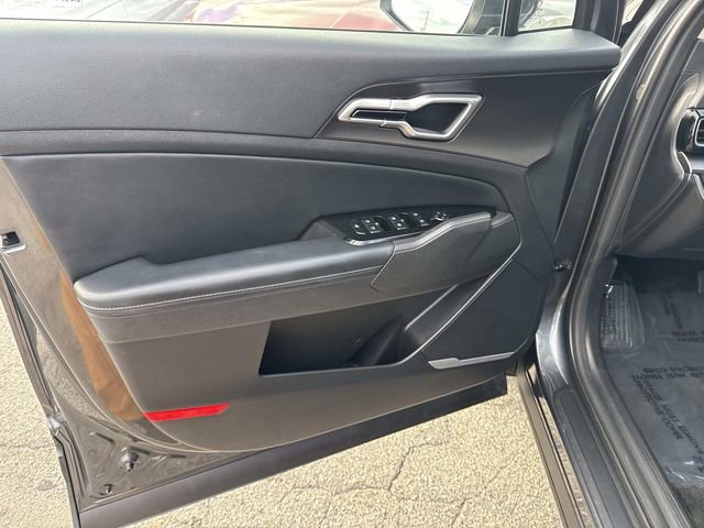 Used 2023 Kia Sportage EX image 22