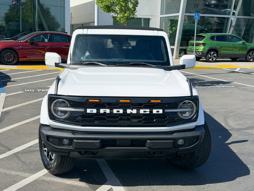 Used 2022 Ford Bronco Outer Banks image 3