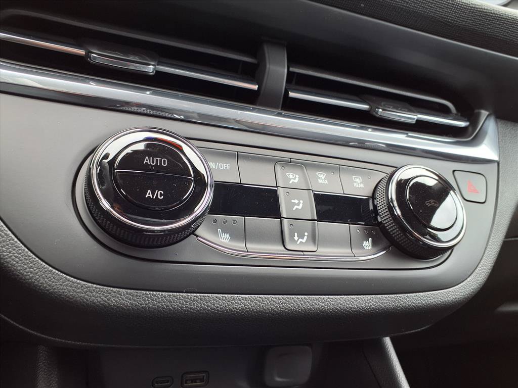 New 2026 Buick Envista Sport Touring w/ Convenience I Package FWD image 5