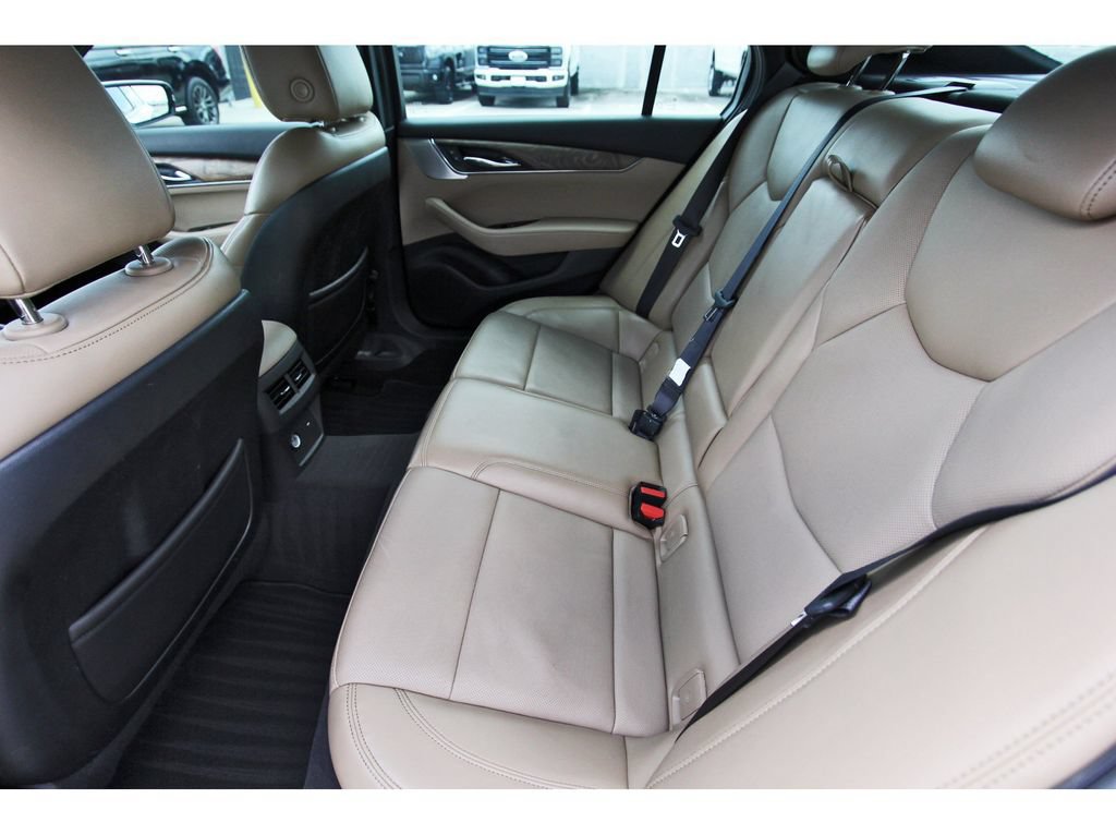 Used 2023 Cadillac CT5 Premium Luxury RWD image 7