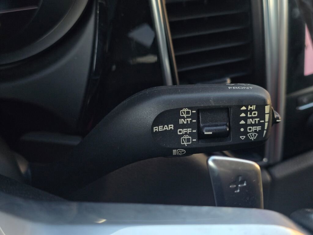 Used 2018 Porsche Macan image 28