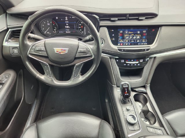 Used 2022 Cadillac XT5 Premium Luxury w/ Technology Package AWD/4WD image 27