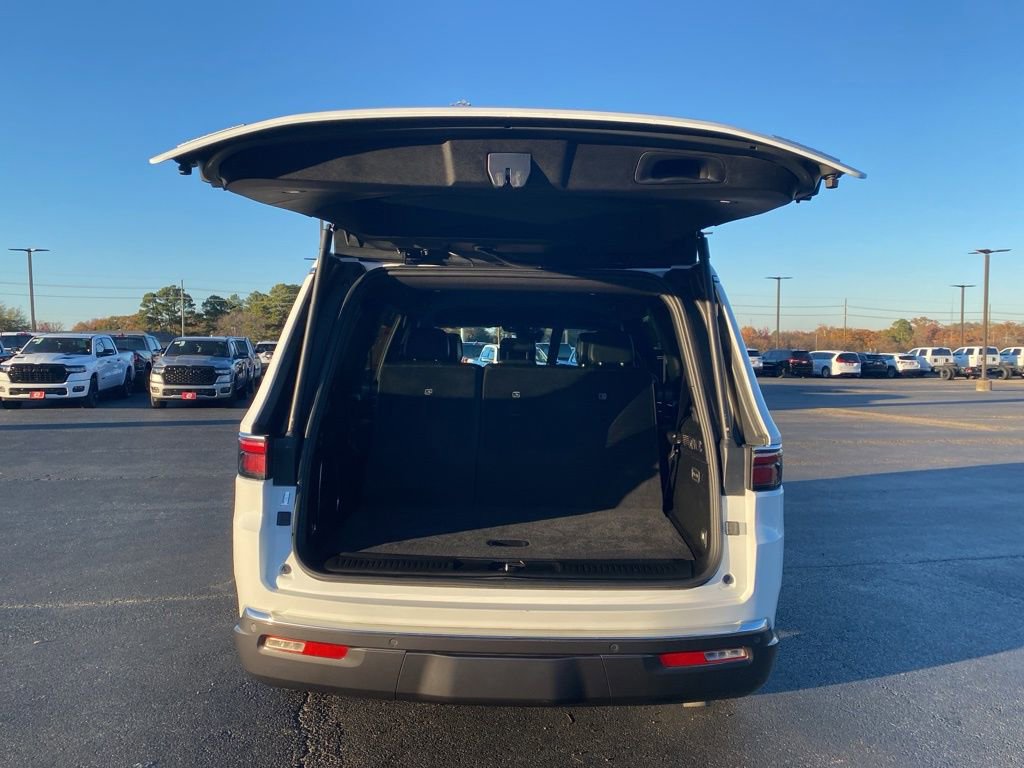 Used 2022 Jeep Wagoneer Series III image 49