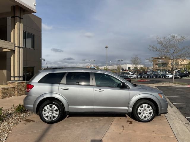 Used 2019 Dodge Journey SE FWD image 10