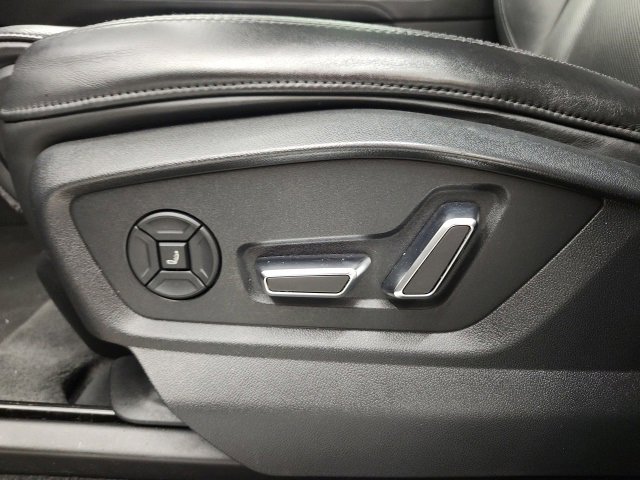 Used 2019 Audi Q8 Prestige image 55