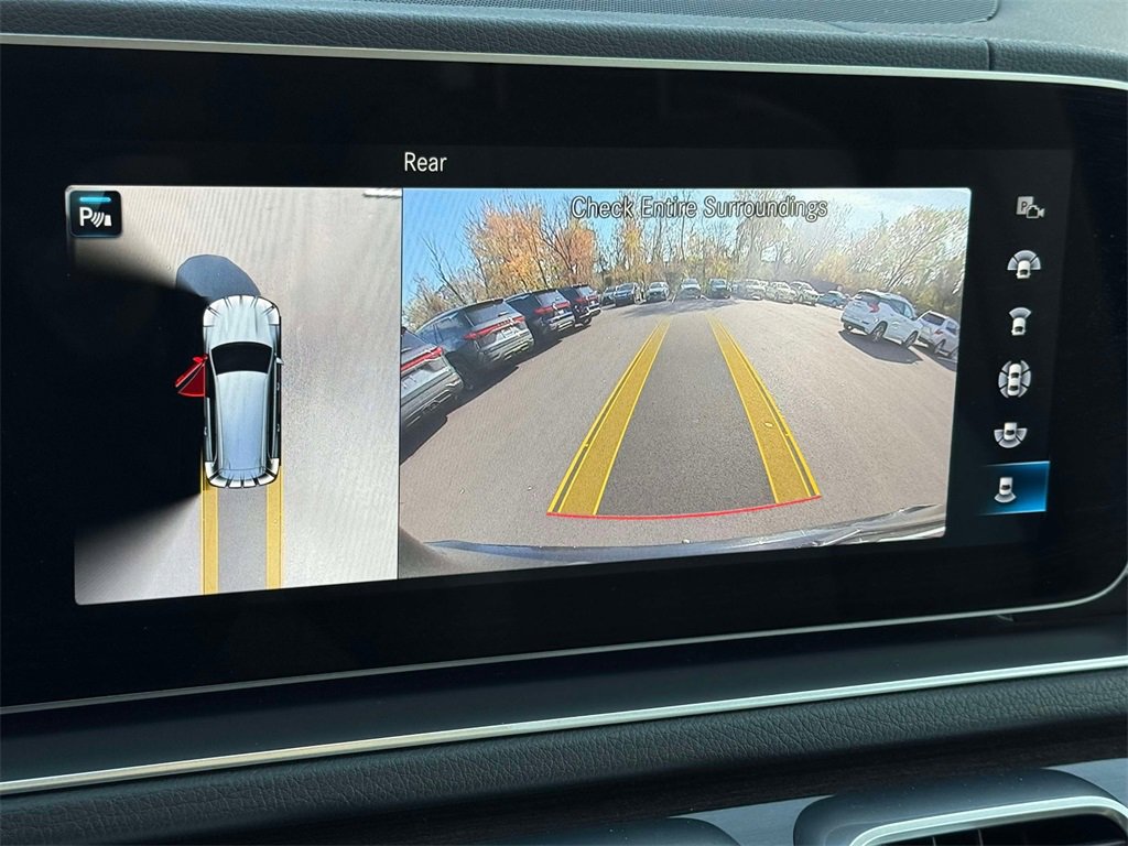 Used 2021 Mercedes-Benz GLS 450 4MATIC image 7