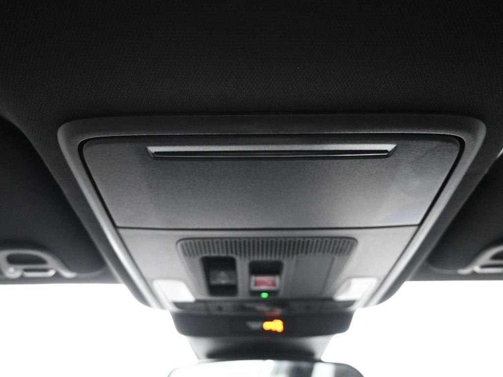 Certified 2025 Honda Accord Sport image 17