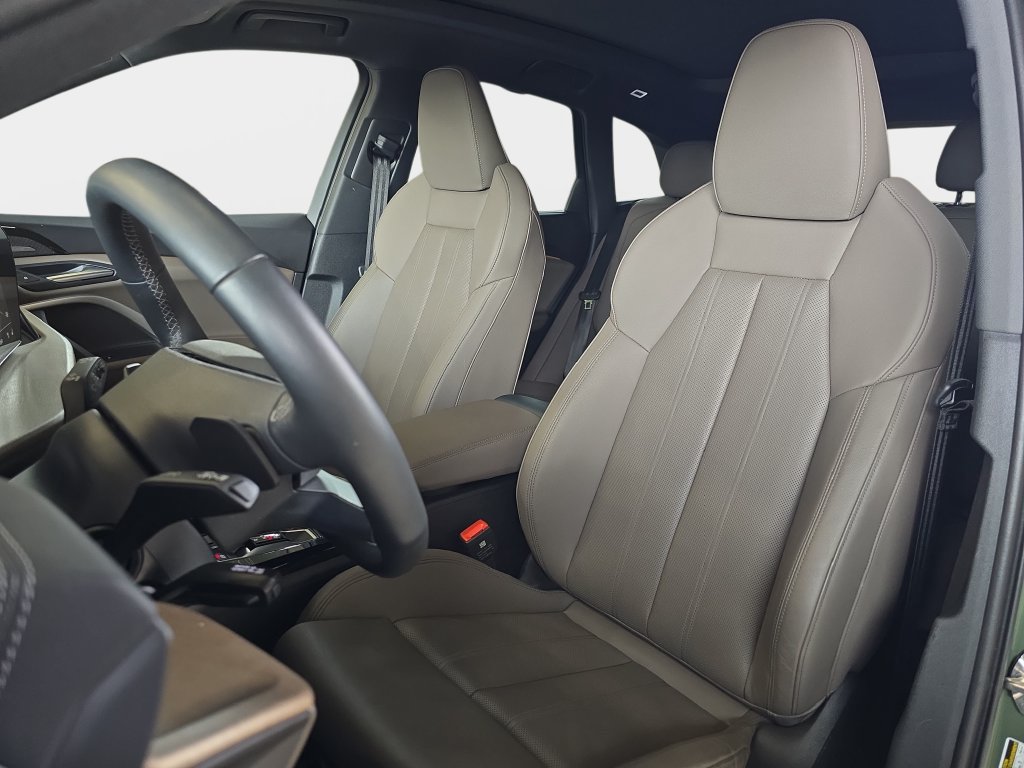 Certified 2025 Audi Q5 Prestige AWD/4WD image 15