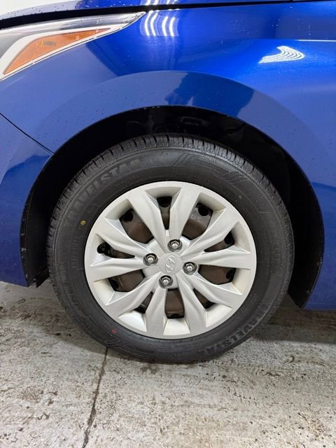 Used 2020 Hyundai Accent SE image 9