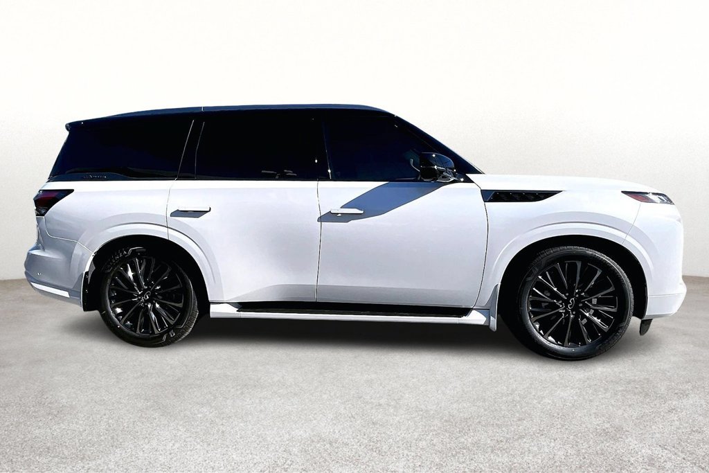 Certified 2026 INFINITI QX80 Autograph w/ Premium Cargo Package AWD/4WD image 21