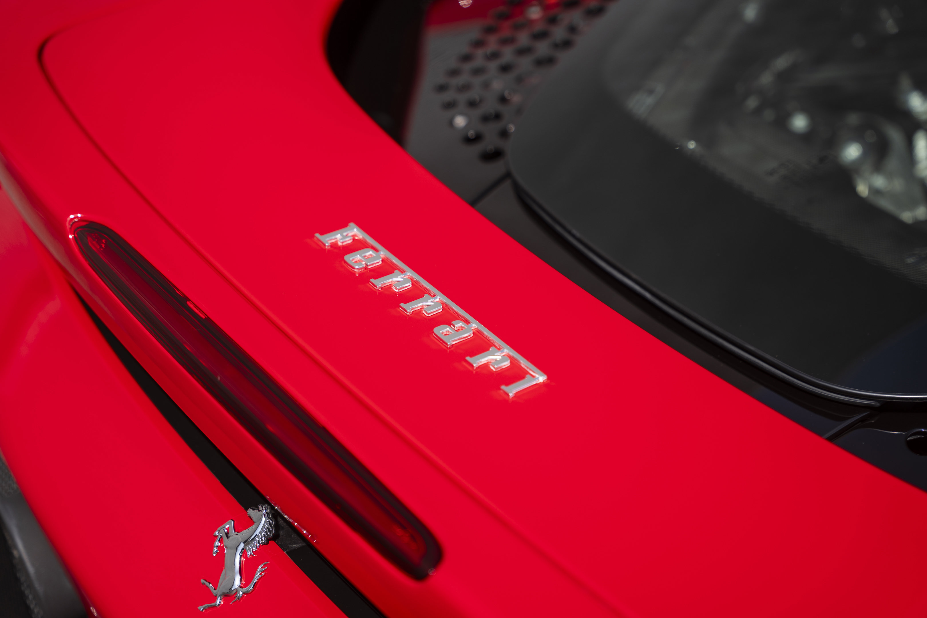 Certified 2021 Ferrari SF90 Stradale image 9