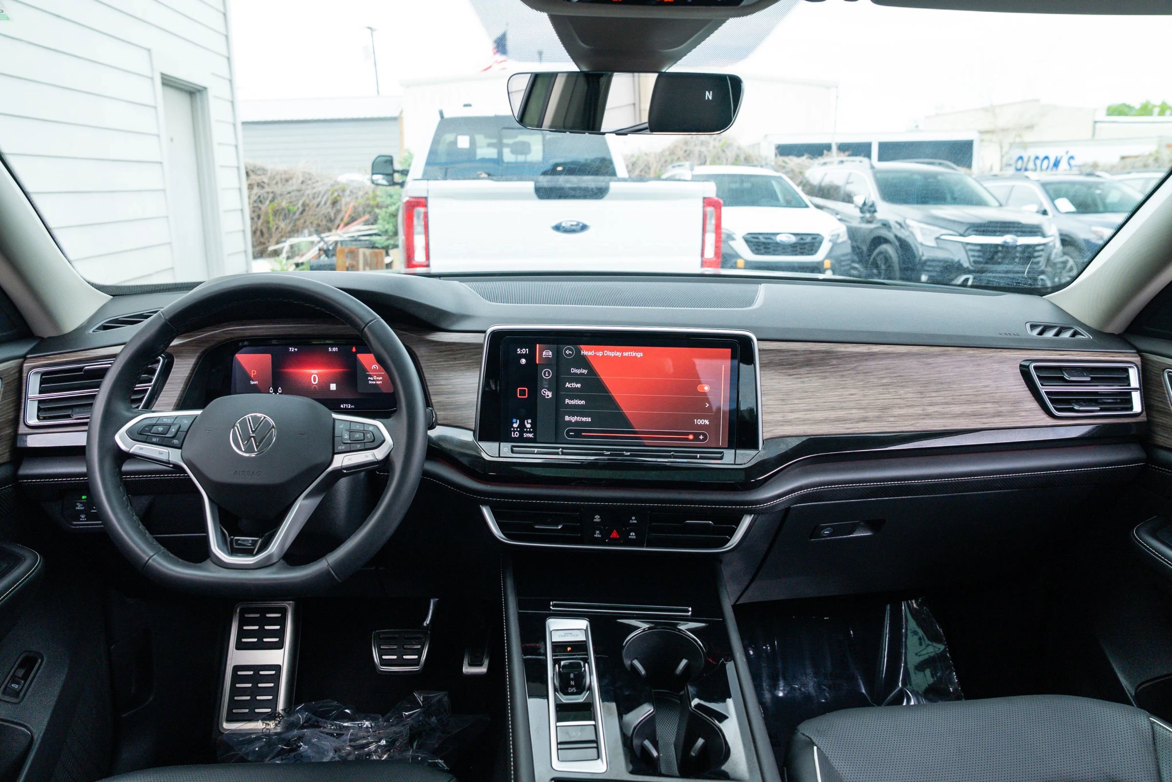 Used 2025 Volkswagen Atlas SEL Premium R-Line AWD/4WD image 19
