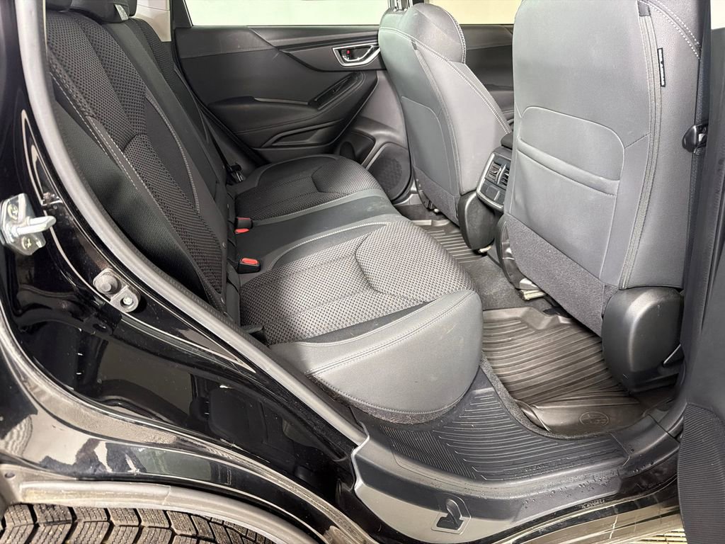 Used 2023 Subaru Forester Premium AWD/4WD image 16