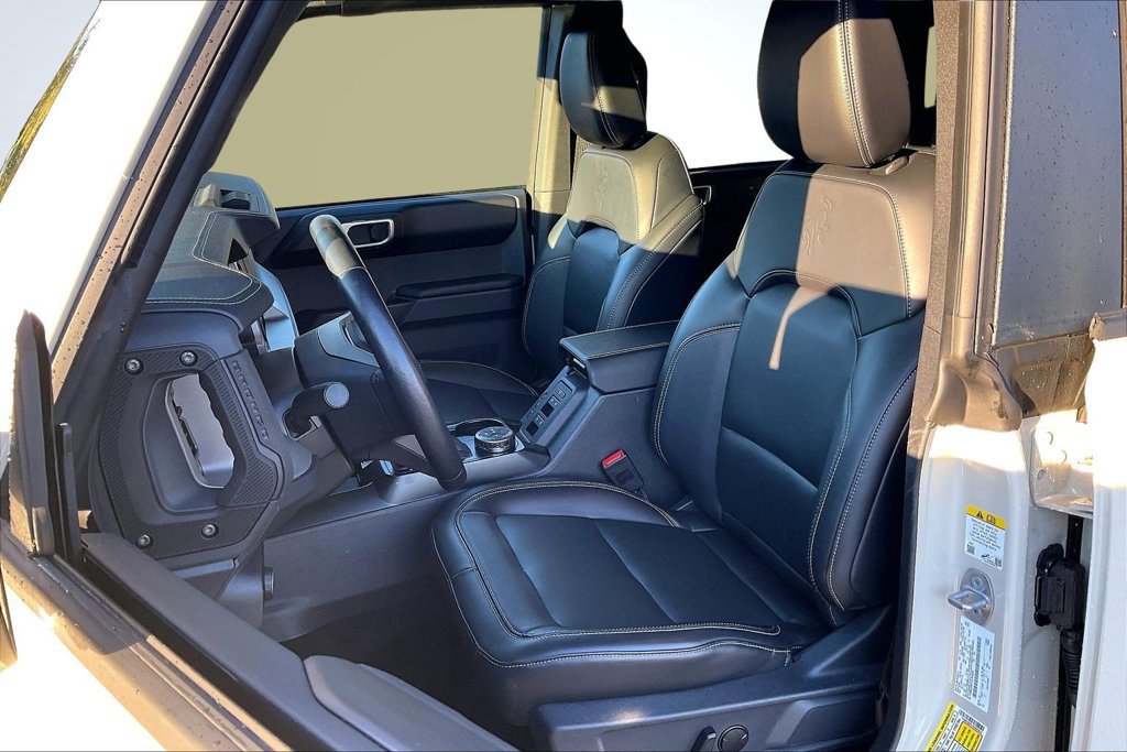 Used 2025 Ford Bronco Outer Banks AWD/4WD image 22