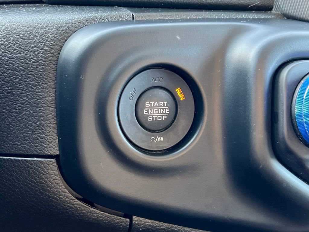 Used 2022 Jeep Wrangler Unlimited Sahara w/ Cold Weather Group image 29