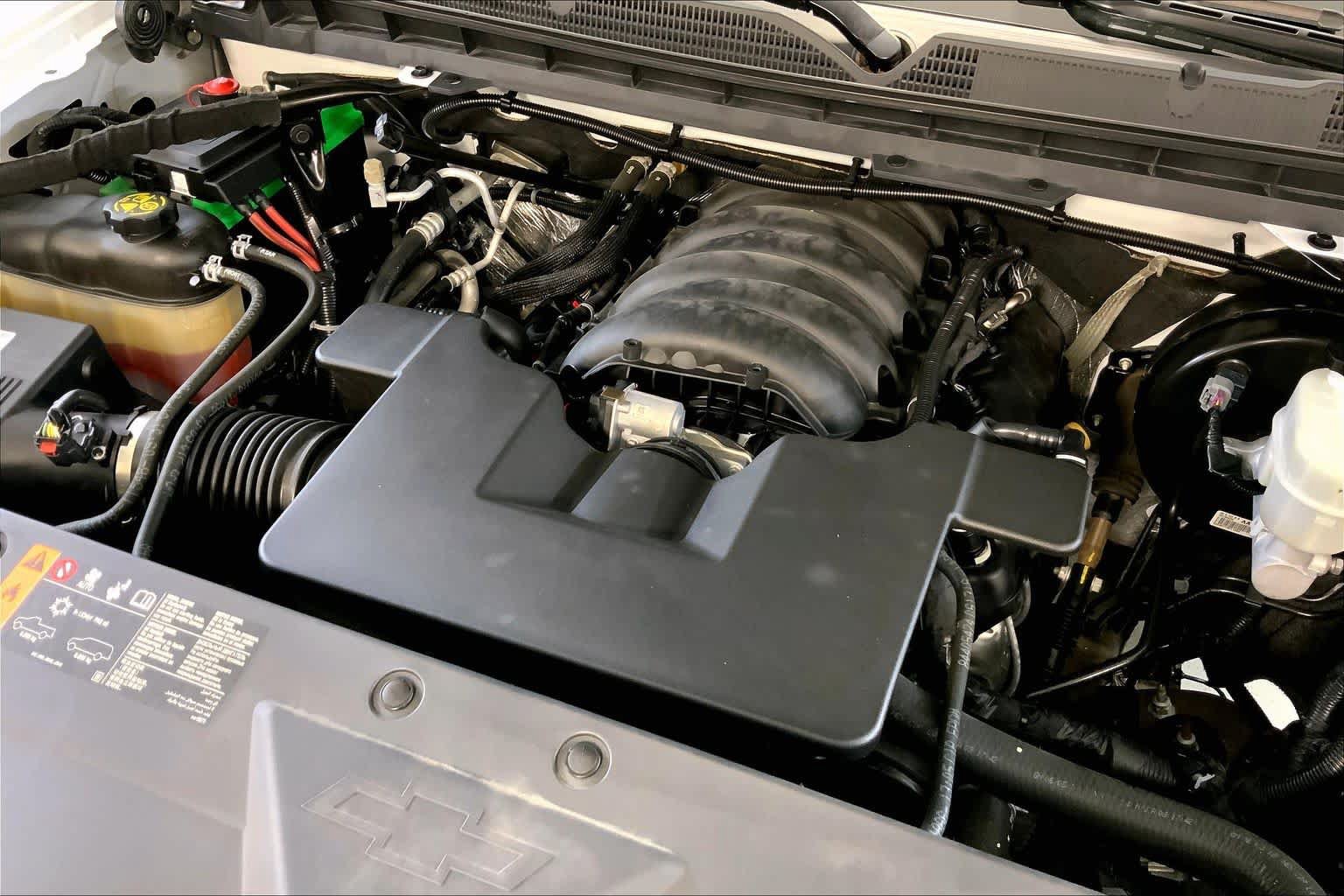 Used 2018 Chevrolet Silverado 1500 LTZ AWD/4WD image 31