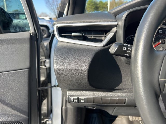 Used 2022 Toyota Corolla SE image 25