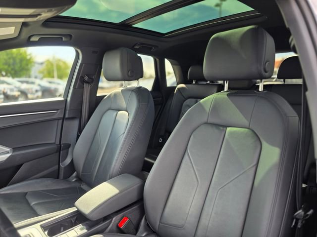 Used 2023 Audi Q3 2.0T Premium image 19