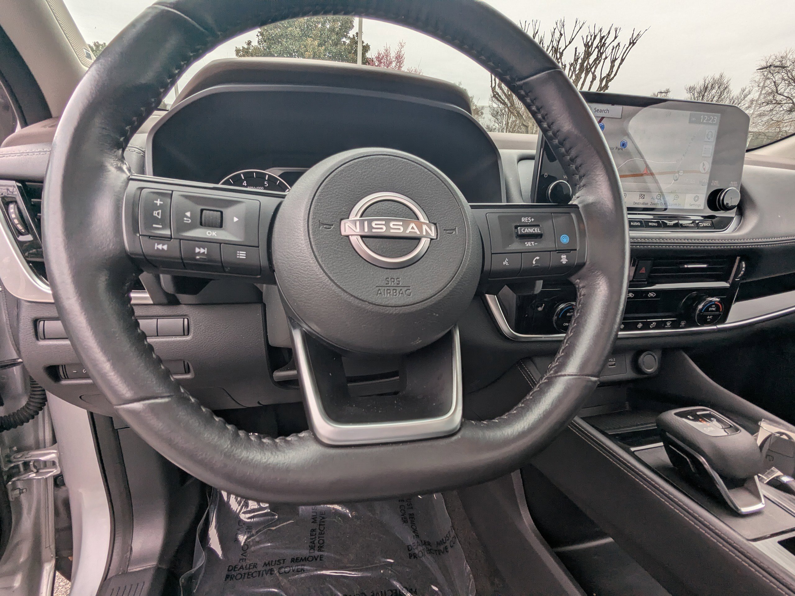 Used 2022 Nissan Rogue SL w/ SL Premium Package image 21