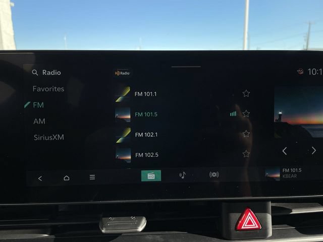 Used 2026 Kia Carnival FWD image 16