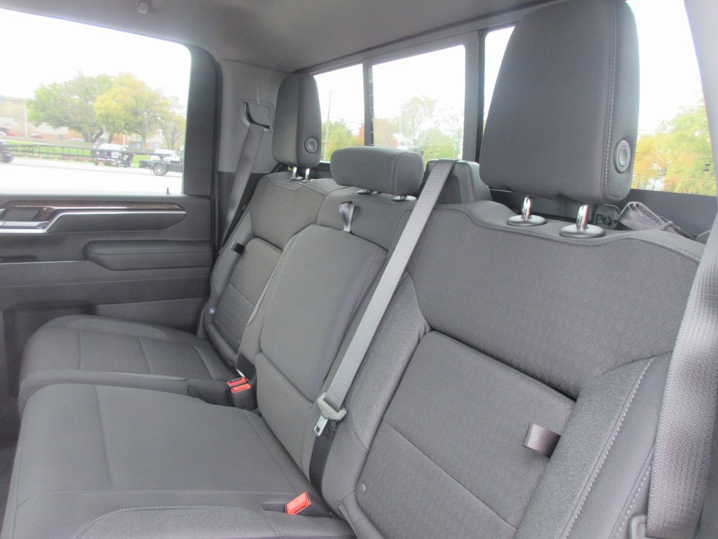 New 2026 GMC Sierra 3500 SLE image 15