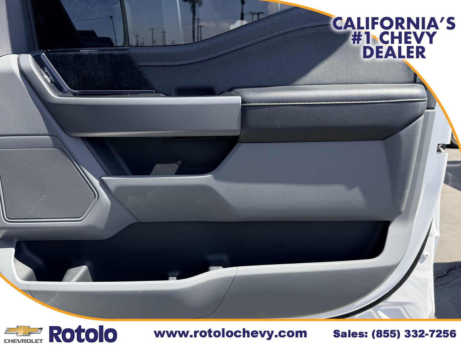 Used 2023 Ford F150 Lightning XLT AWD/4WD image 9