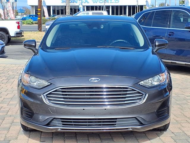 Used 2020 Ford Fusion SE FWD image 2