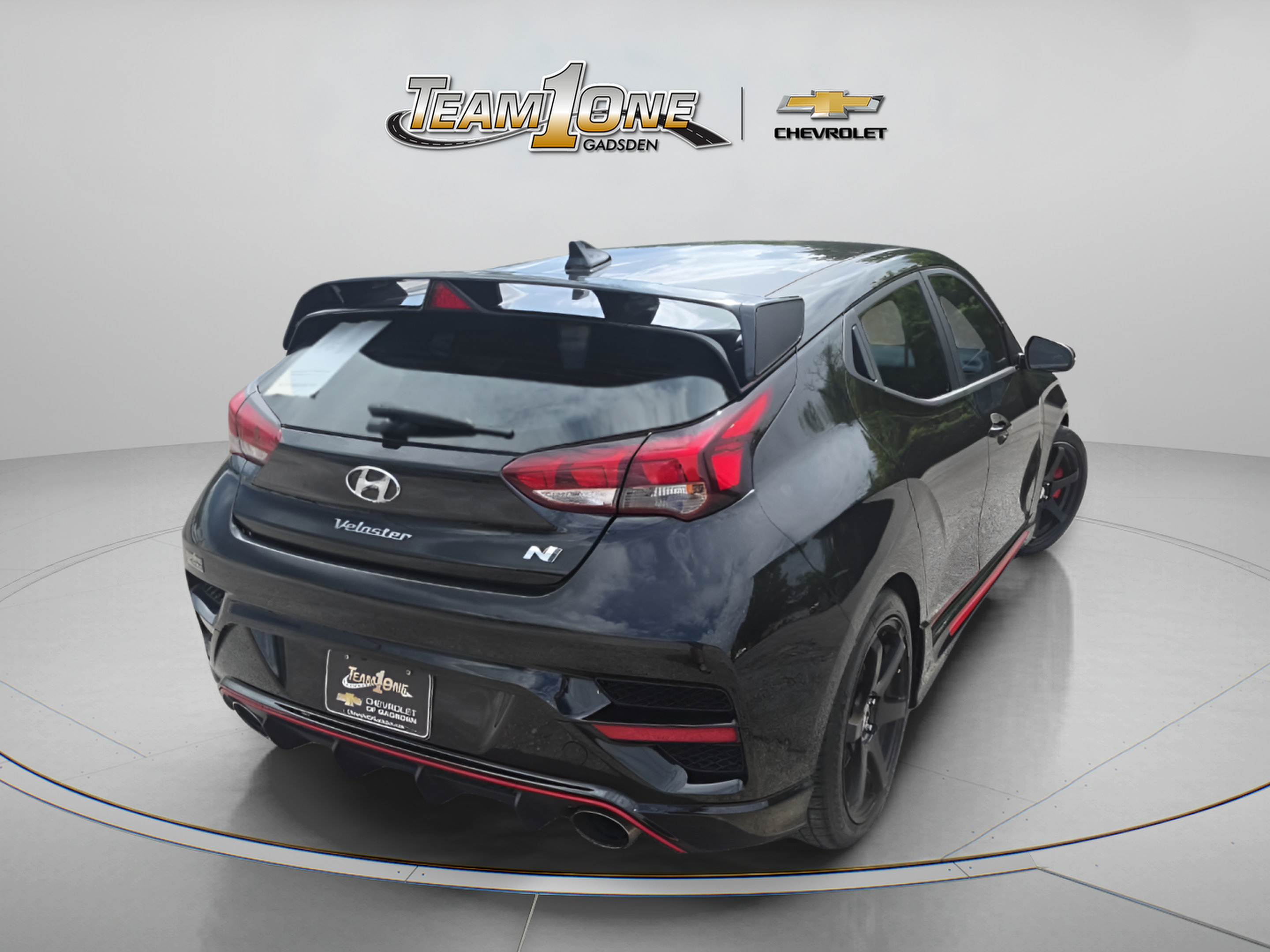 Used 2022 Hyundai Veloster N FWD image 8