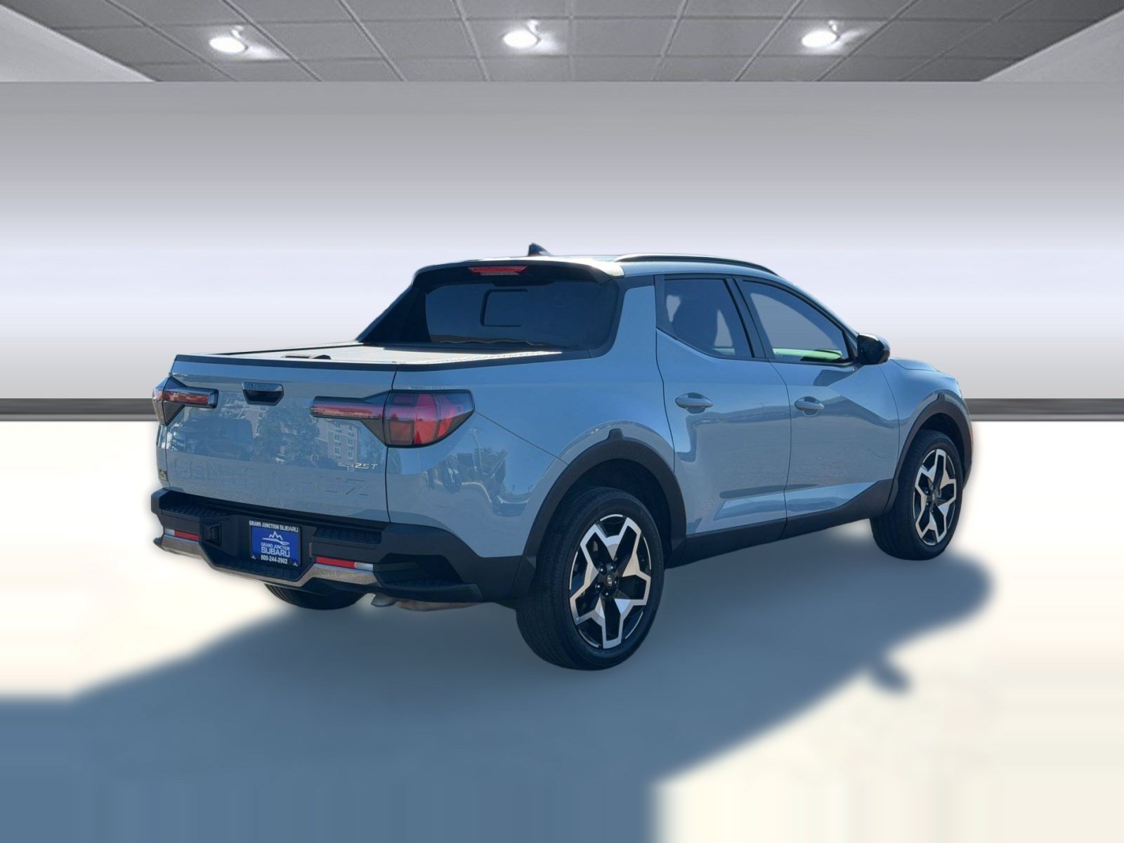 Used 2023 Hyundai Santa Cruz Limited AWD/4WD image 9