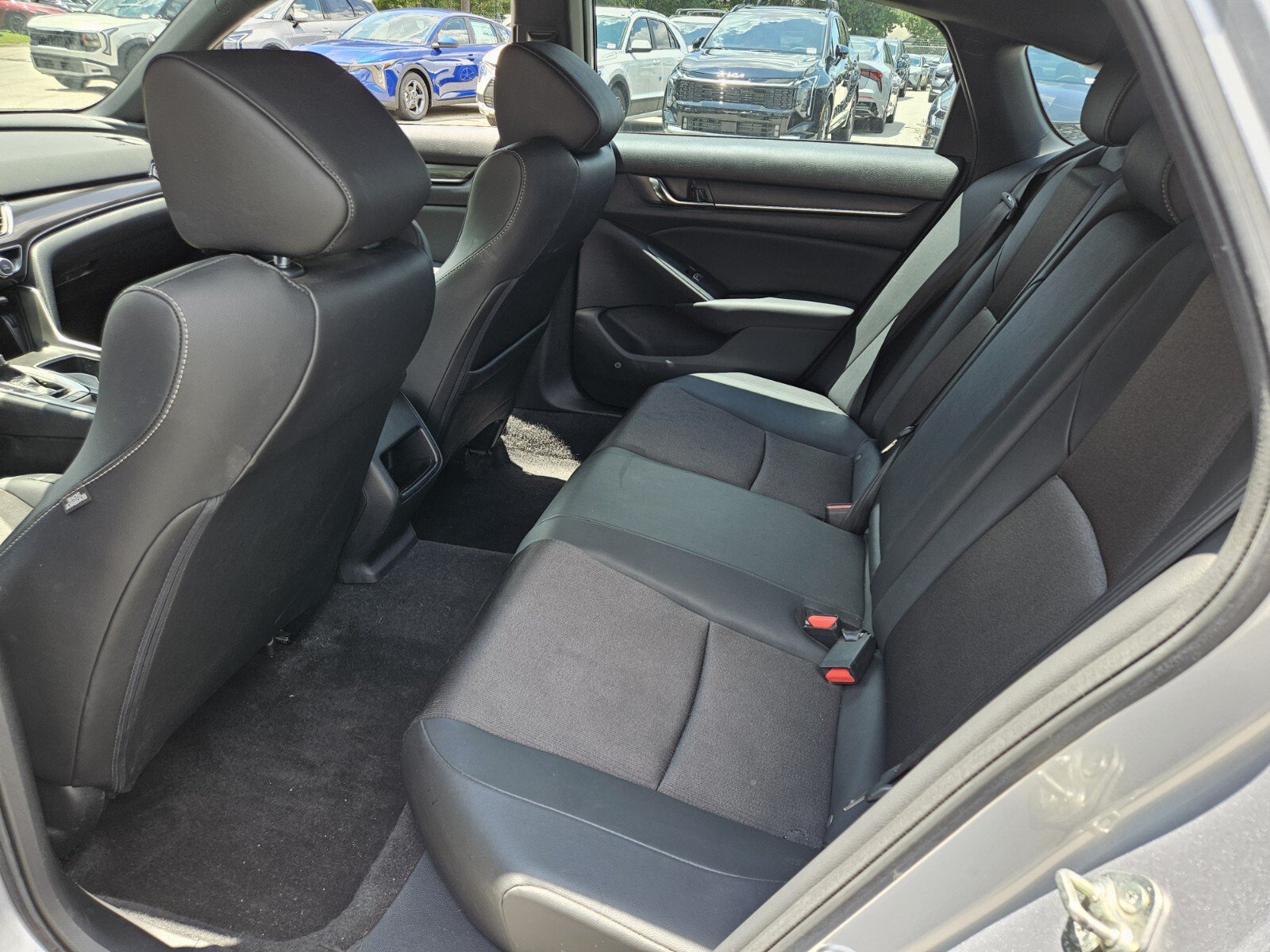 Used 2020 Honda Accord Sport image 10