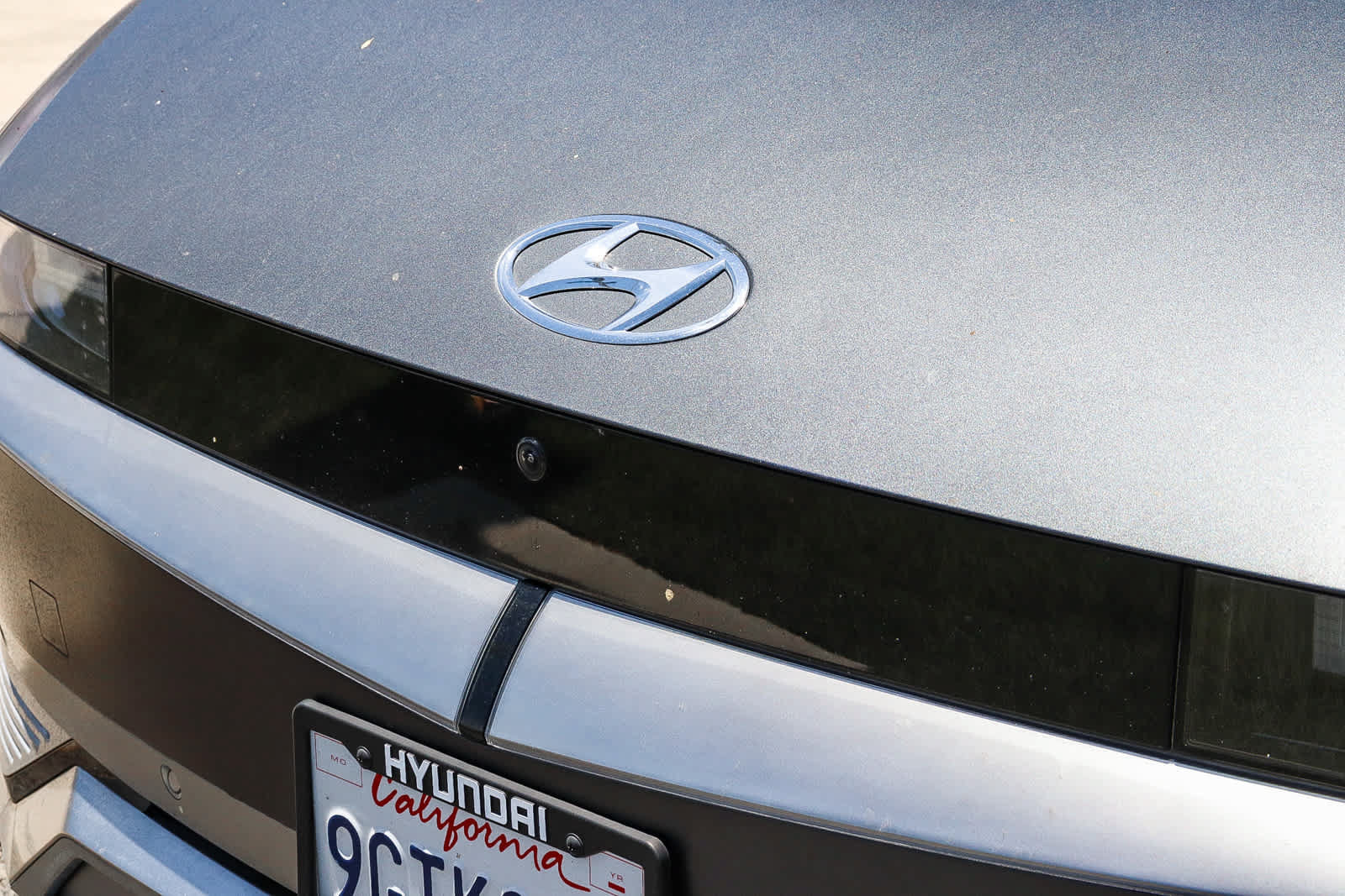 Used 2023 Hyundai Ioniq 5 Limited w/ Cargo Package RWD image 3
