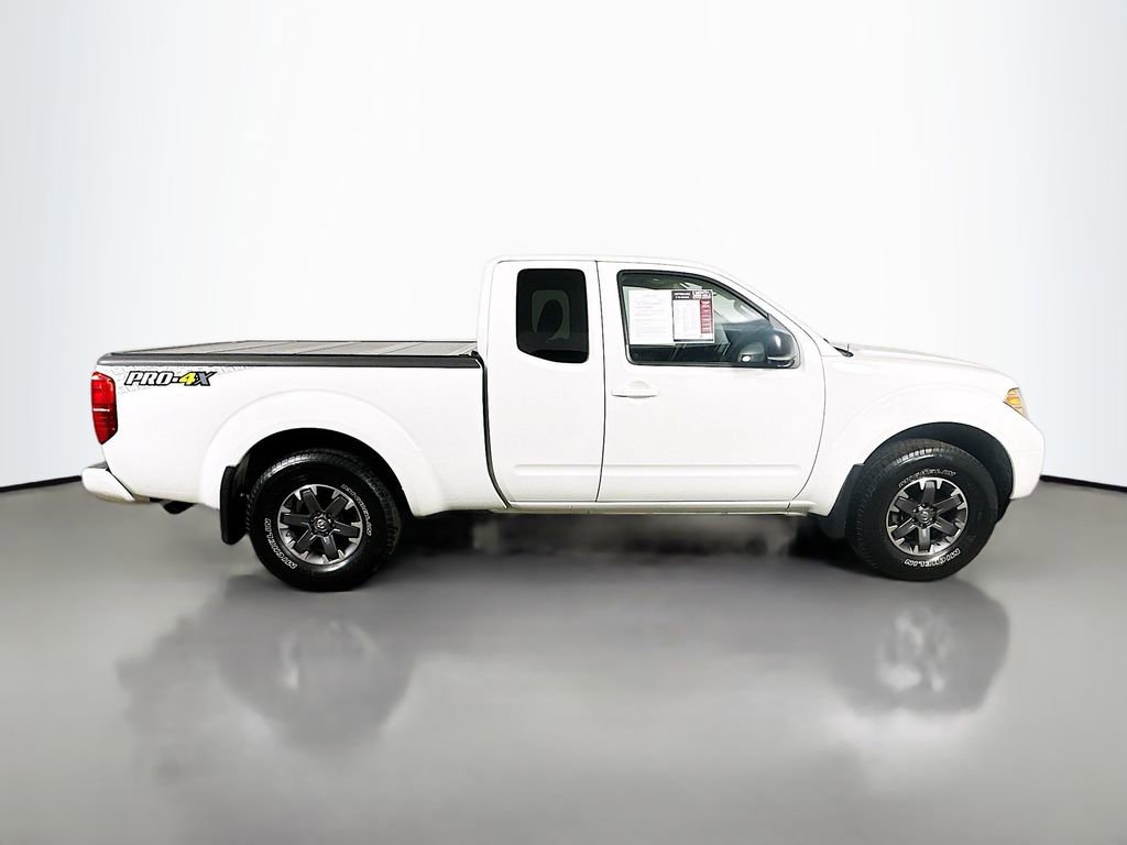 Used 2017 Nissan Frontier PRO-4X w/ Pro-4x Graphics Package AWD/4WD image 7