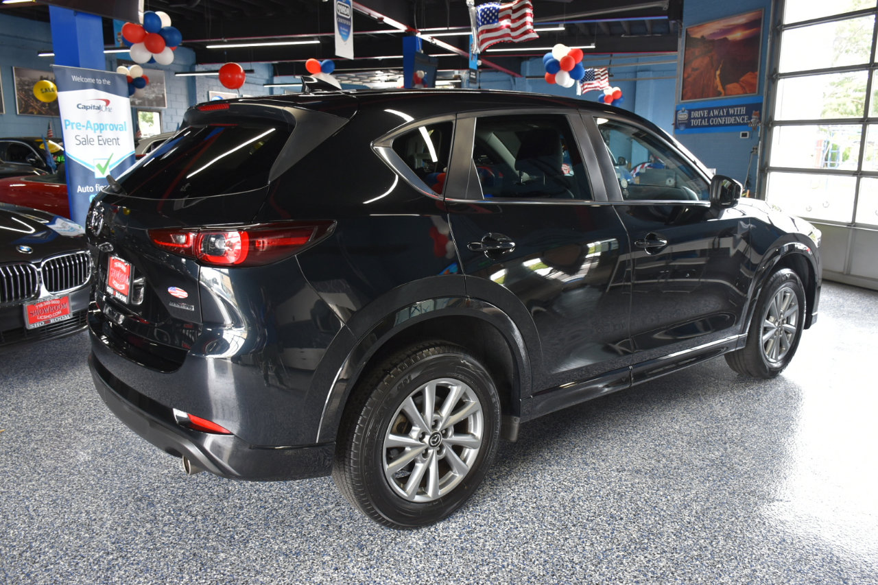 Used 2024 MAZDA CX-5 AWD 2.5 S w/ Select Package image 4