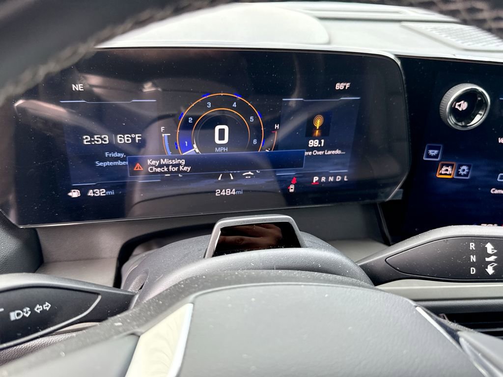 New 2025 Chevrolet Traverse LT w/ Enhanced Driving Package image 36