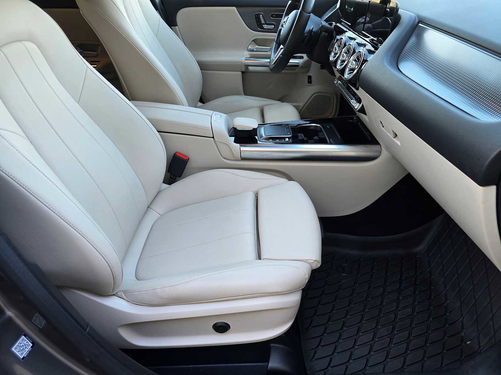 Used 2021 Mercedes-Benz GLA 250 GLA 250 image 12