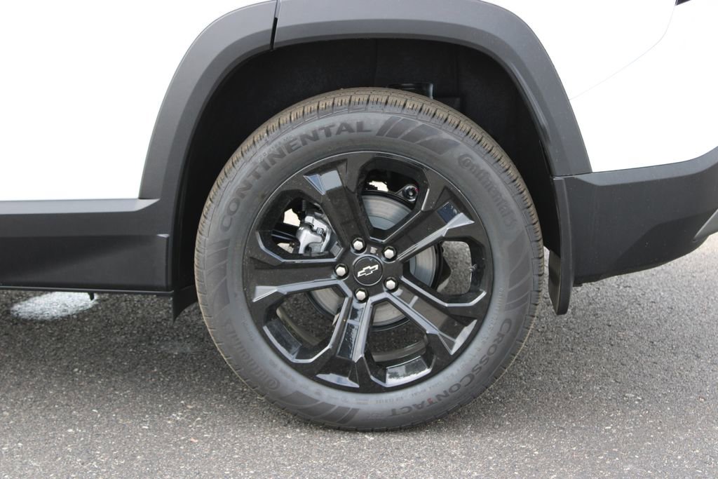 New 2026 Chevrolet Equinox LT image 17