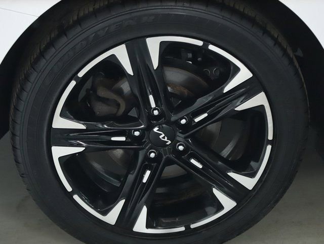 Used 2023 Kia K5 GT-Line w/ GT-Line Premium Package image 12