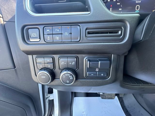 Used 2024 Chevrolet Suburban RST w/ Luxury Package AWD/4WD image 21