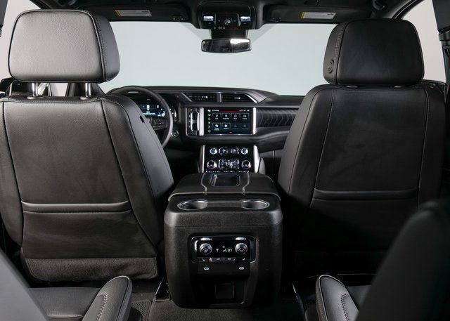 Used 2024 GMC Yukon Denali image 22