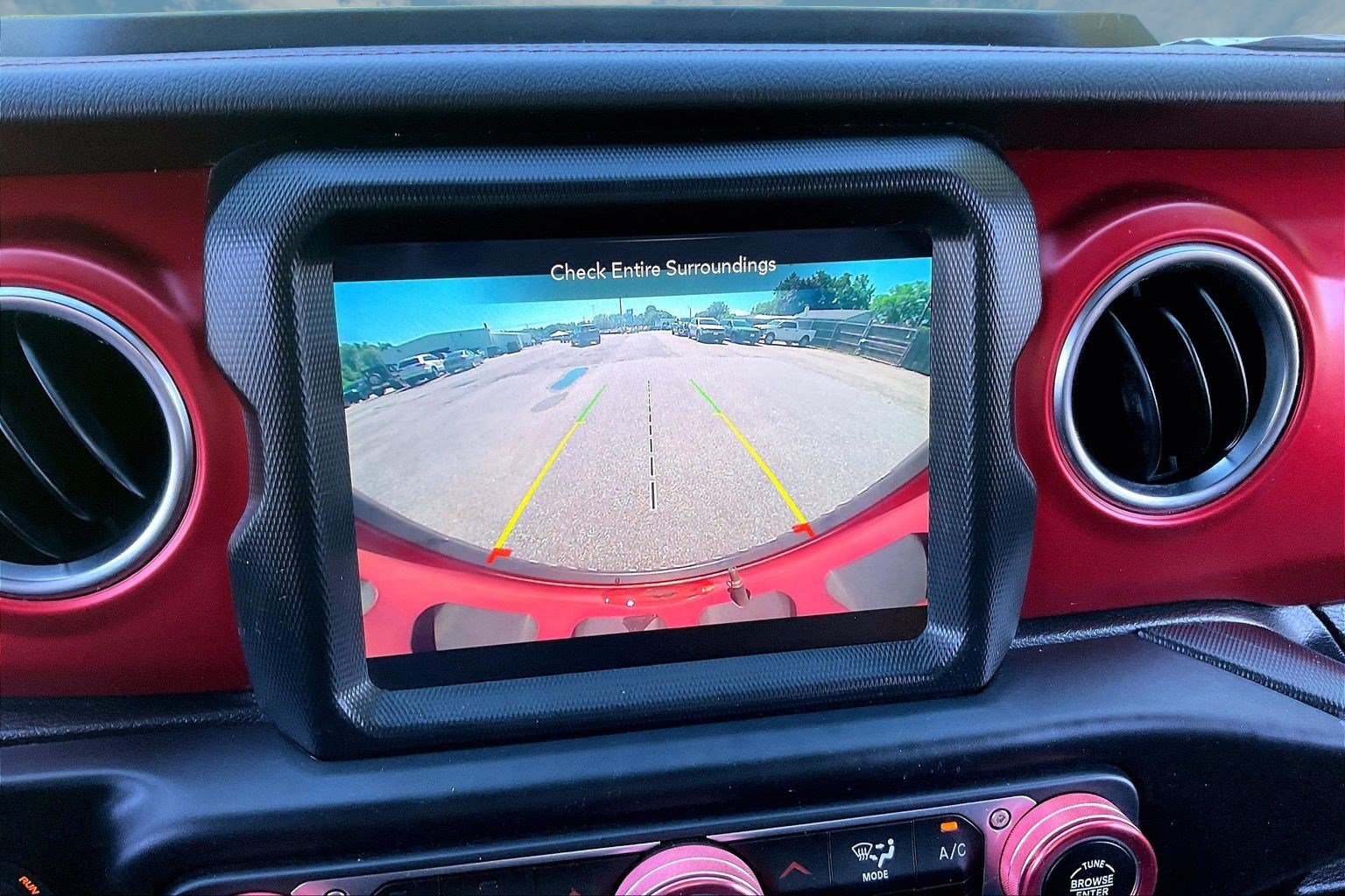 Used 2022 Jeep Wrangler Rubicon w/ LED Lighting Group AWD/4WD image 19