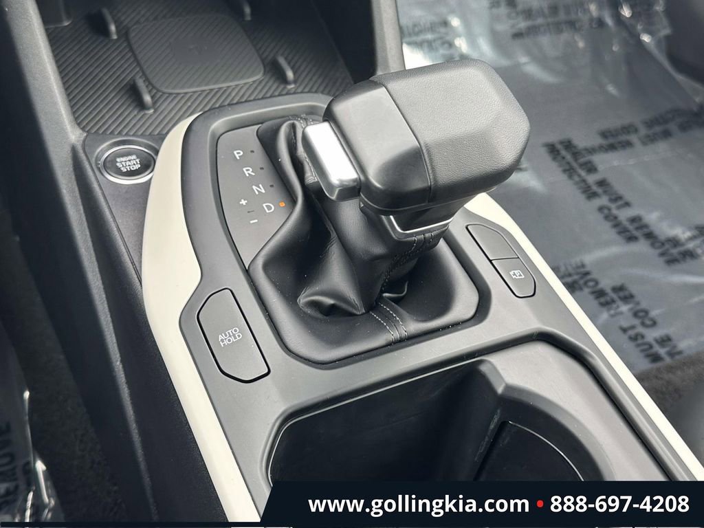 Certified 2025 Kia K4 GT-Line image 29