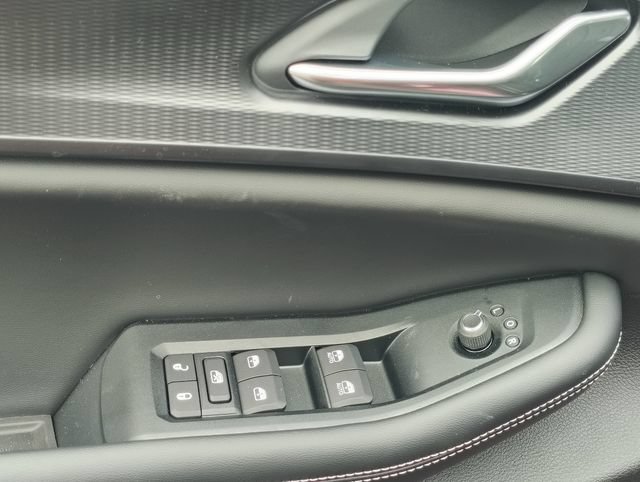 New 2025 Jeep Grand Cherokee L Laredo AWD/4WD image 9