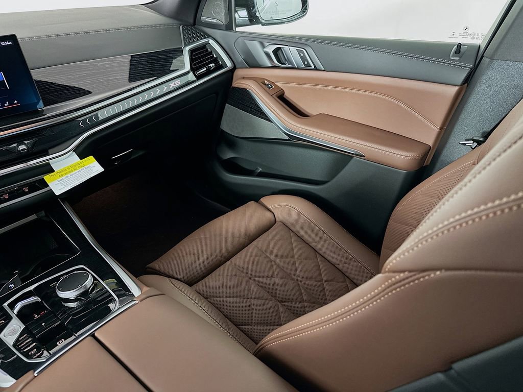 New 2026 BMW X5 xDrive40i w/ M Sport Package image 31