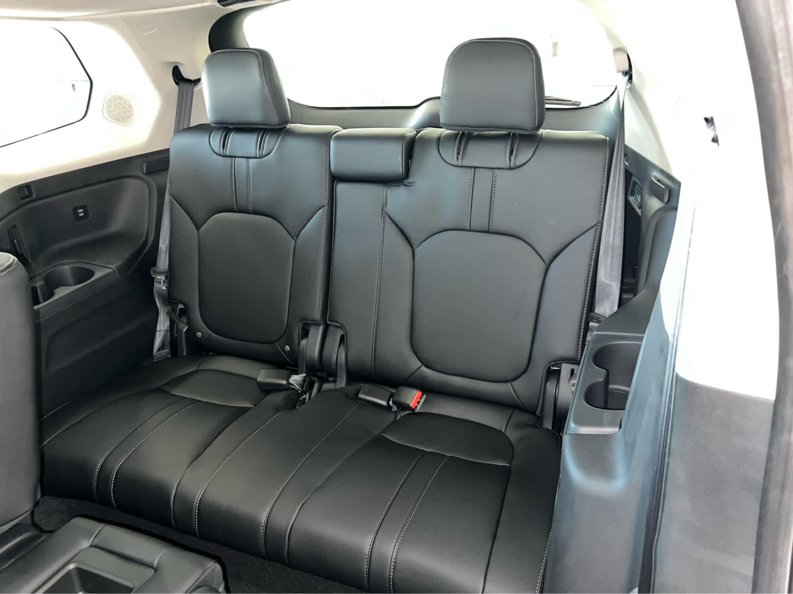 New 2026 Honda Pilot Touring image 12