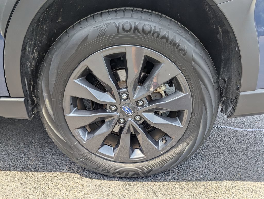 Used 2025 Subaru Outback Onyx Edition AWD/4WD image 40