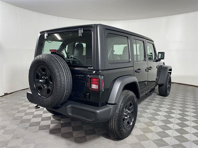 Used 2026 Jeep Wrangler Unlimited Sport AWD/4WD image 7