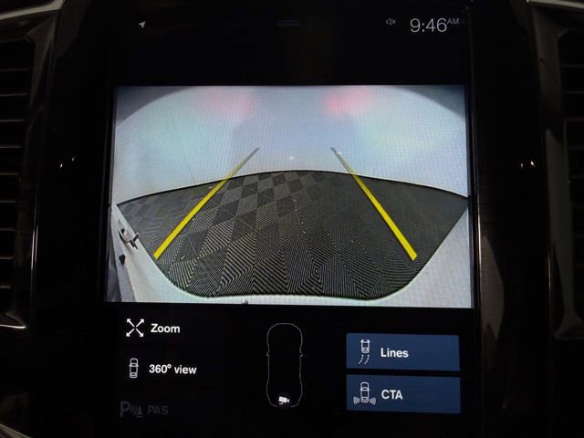 Used 2021 Volvo XC90 T6 Momentum w/ Advanced Package image 27